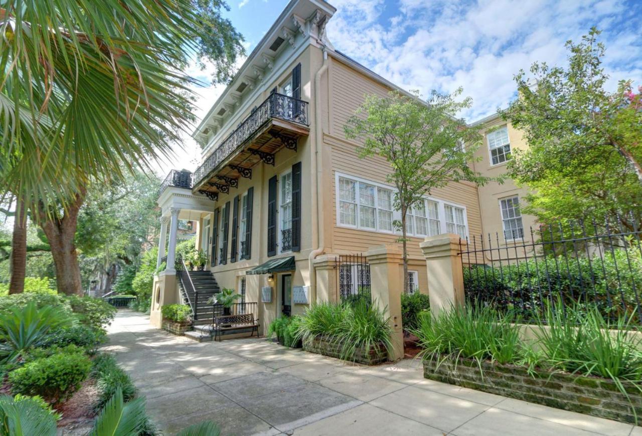 Romancing The Jones Savannah Exterior foto