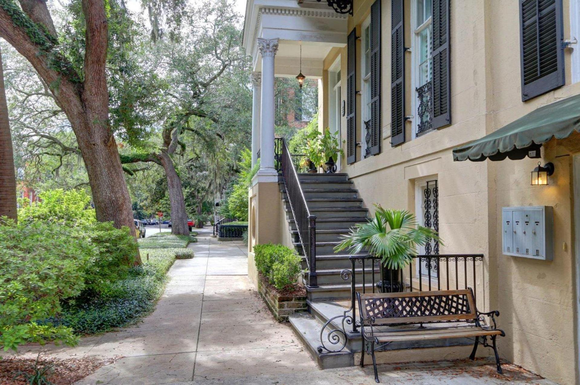 Romancing The Jones Savannah Exterior foto